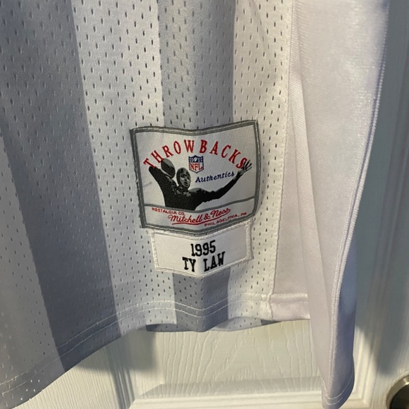 New England Patriots Mitchell and Ness size Large - Picture 4 of 5